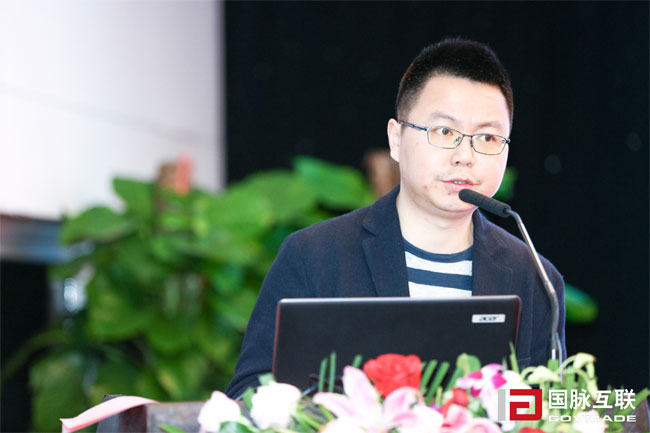 國脈研究院院長唐鵬發(fā)布中國城市移動(dòng)政務(wù)服務(wù)能力評(píng)價(jià)研究.jpg 國脈研究院院長唐鵬發(fā)布中國城市移動(dòng)政務(wù)服務(wù)能力評(píng)價(jià)研究.jpg