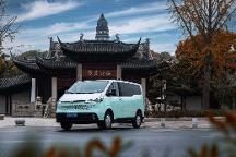 上汽大通MAXUS輕客新車型——新途V70，不同體驗(yàn)一觸即發(fā)！