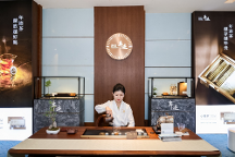 為世界敬獻獨特茶香，杜國楹的小罐茶攜年跡弘揚中華茶文化