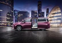 看完格瑞維亞2023款價(jià)格圖片心動(dòng)不已？別急，21.99萬元起把明星同款保姆車帶回家！