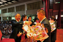 IDG熊曉鴿情系教育，感恩傳承，為母校發(fā)展做貢獻(xiàn)